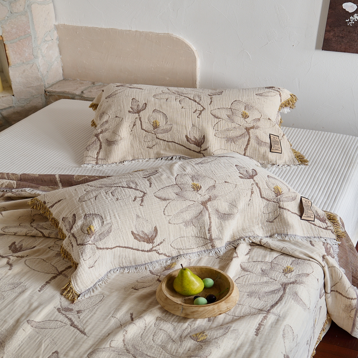 91家纺网 家纺一手货源 找家纺 沐瑟家纺 2025新款四层纱布全棉流苏毯子纱布床盖毛巾被纯棉棉纱夏凉被午睡盖毯三件套 木栀