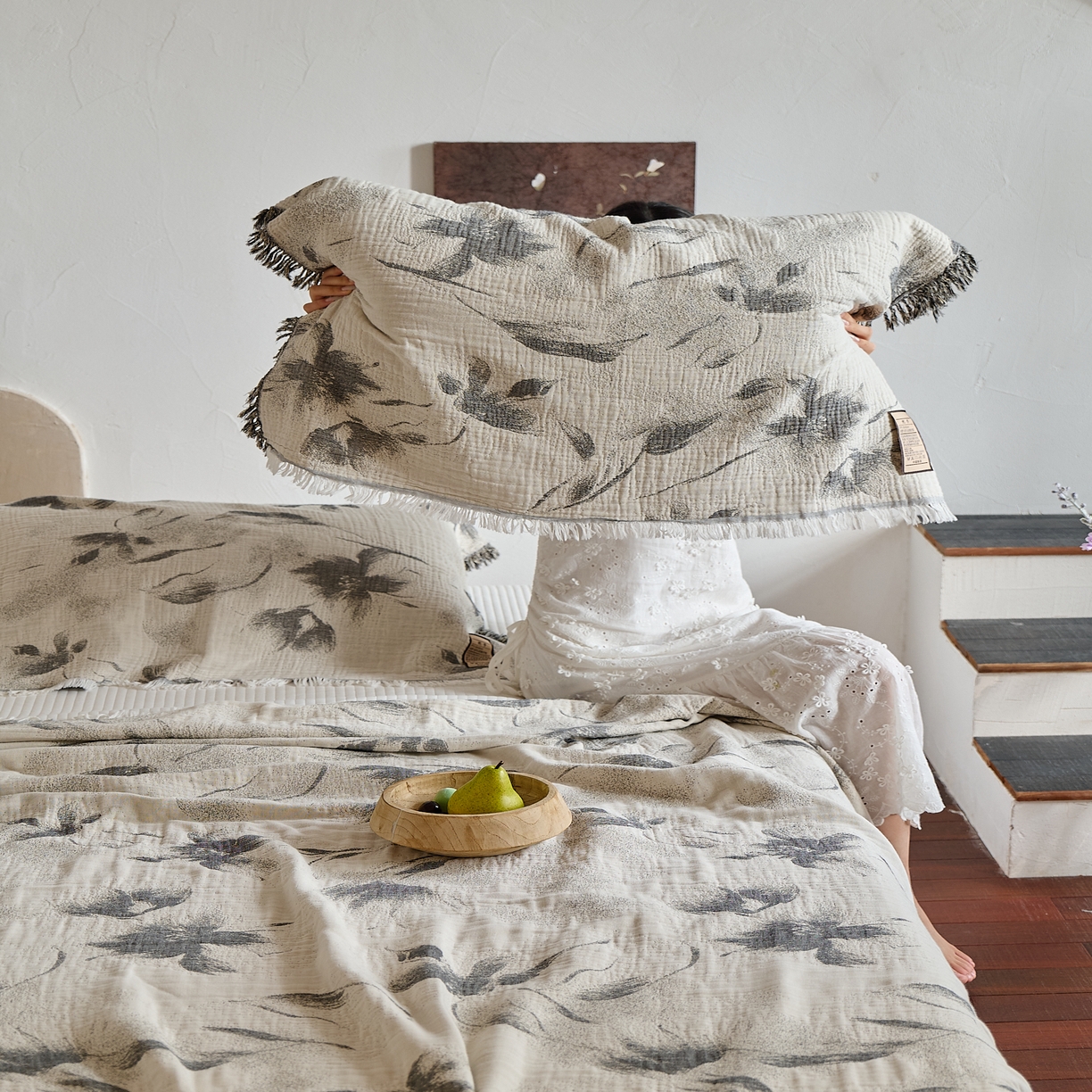 91家纺网 家纺一手货源 找家纺 沐瑟家纺 2025新款四层纱布全棉流苏毯子纱布床盖毛巾被纯棉棉纱夏凉被午睡盖毯三件套 水墨花