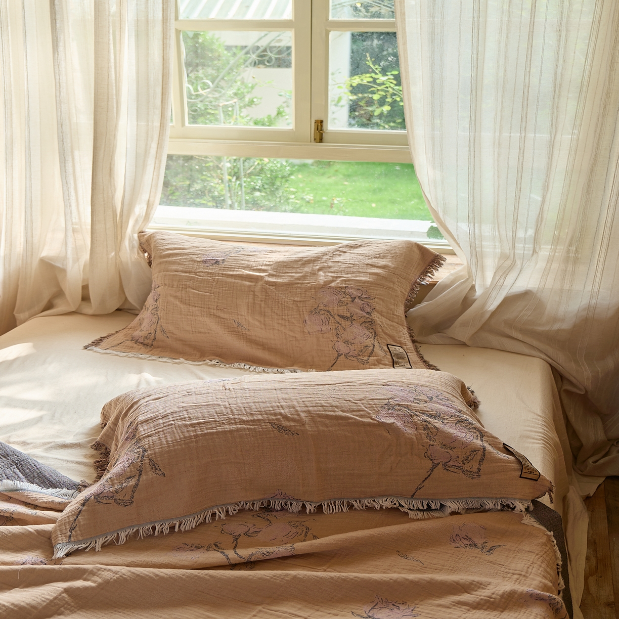 91家纺网 家纺一手货源 找家纺 沐瑟家纺 2025新款四层纱布全棉流苏毯子纱布床盖毛巾被纯棉棉纱夏凉被午睡盖毯三件套 沅蔓