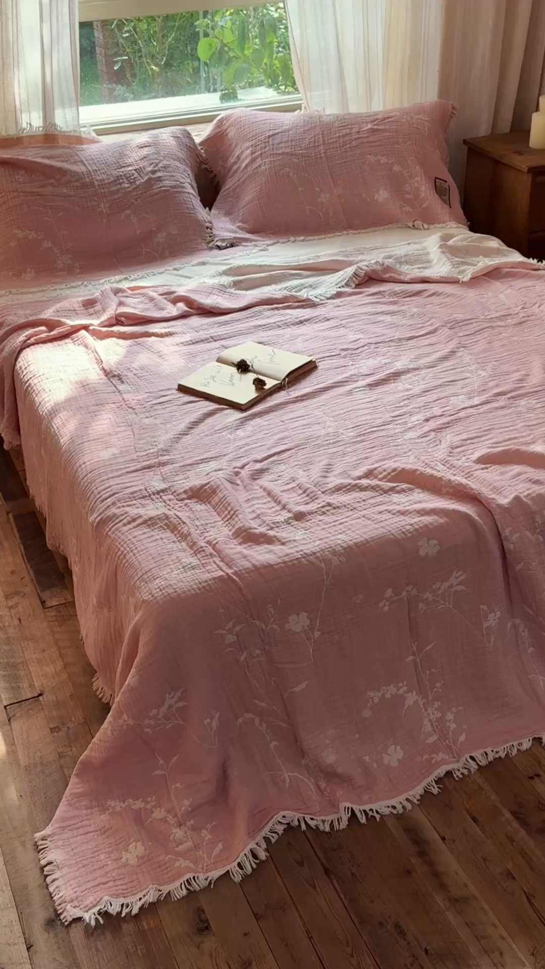 91家纺网 家纺一手货源 找家纺 沐瑟家纺 2025新款四层纱布全棉流苏毯子纱布床盖毛巾被纯棉棉纱夏凉被午睡盖毯 粉黛