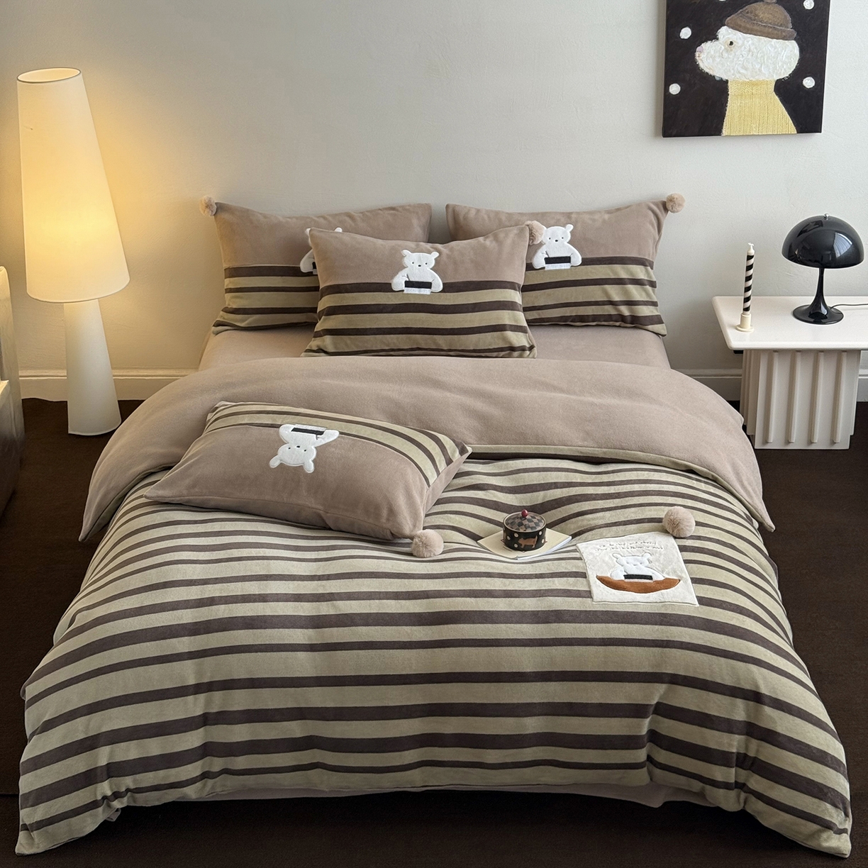 91家纺网 家纺一手货源 找家纺 （总）艾唯希家纺 2025新款超柔蒂芙尼卡通贴布绣工艺四件套牛奶绒-卡通系列