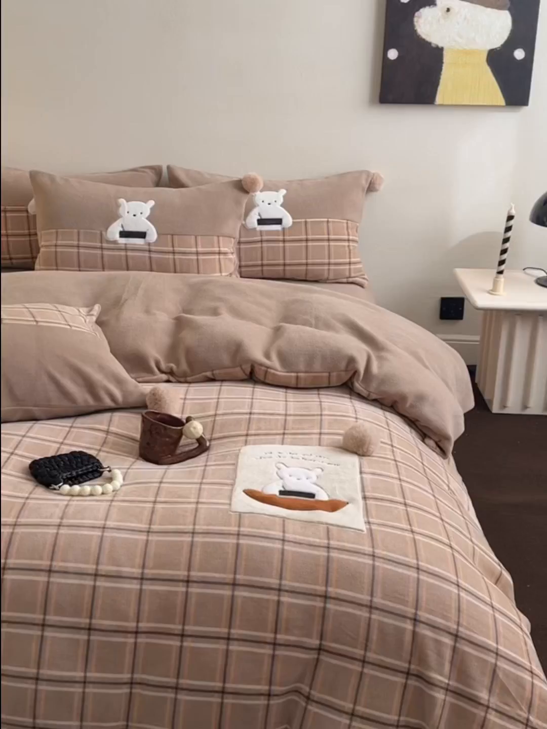 91家纺网 家纺一手货源 找家纺 （总）艾唯希家纺 2025新款超柔蒂芙尼卡通贴布绣工艺四件套牛奶绒-卡通系列