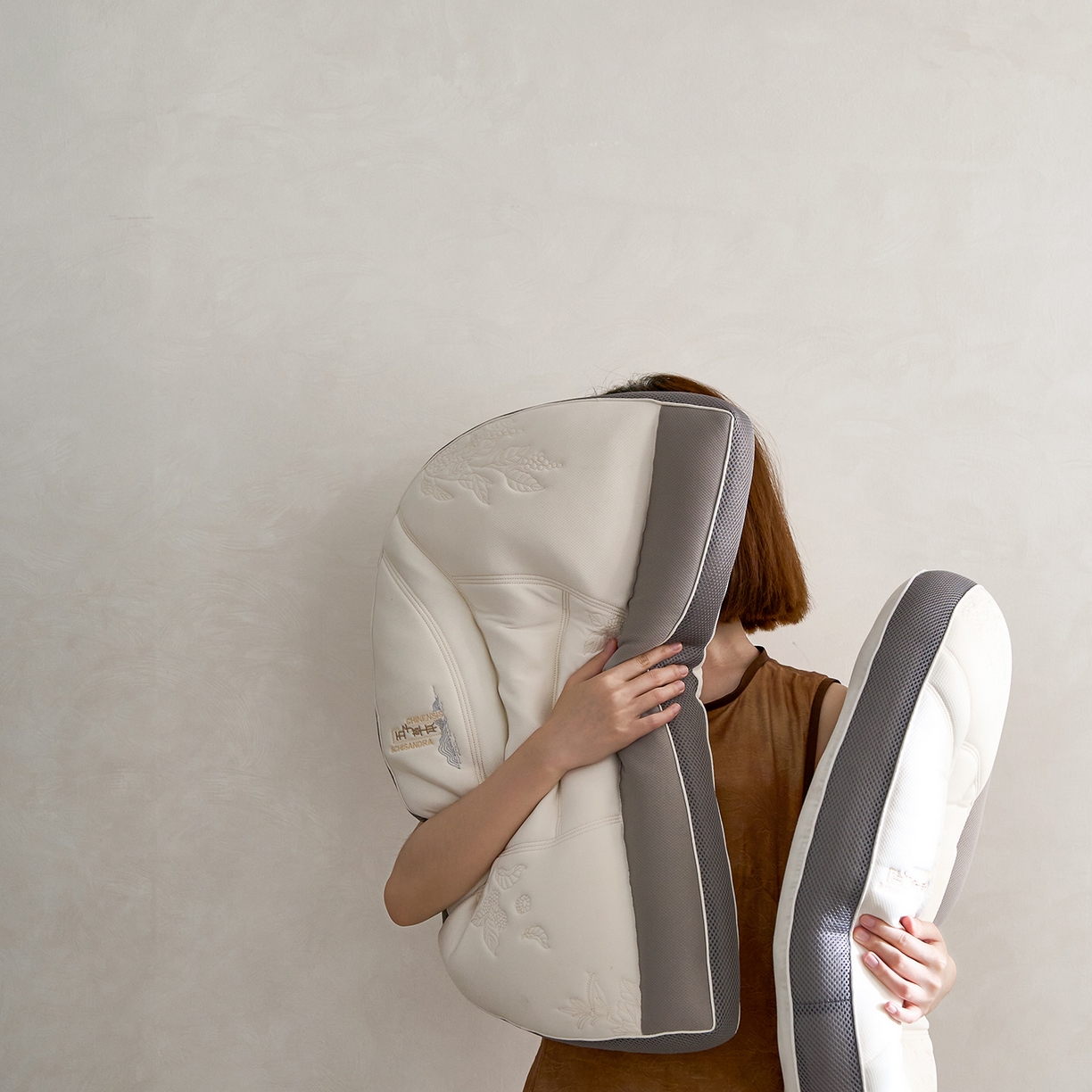 91家纺网 家纺一手货源 找家纺 宇诺家纺 2025新款舒适亲肤五子草本枕头枕芯 五子草本枕900g