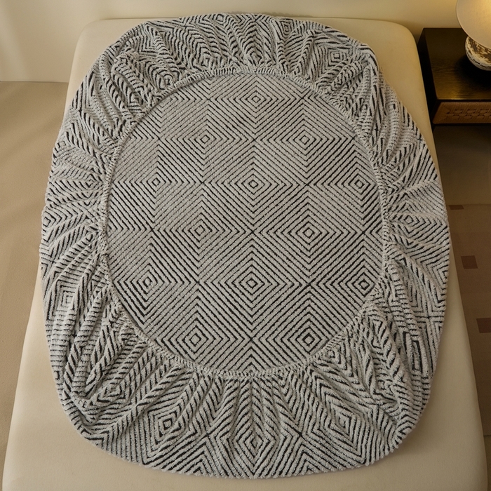 91家纺网 家纺一手货源 找家纺 欧邦 2025新款提花暖阳绒单床笠 初雪白