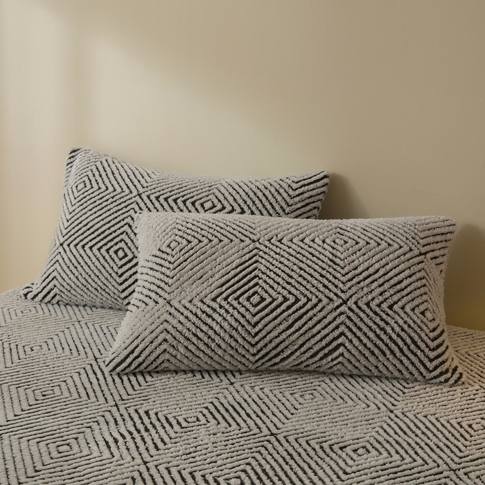 91家纺网 家纺一手货源 找家纺 欧邦 2025新款提花暖阳绒单床笠 初雪白