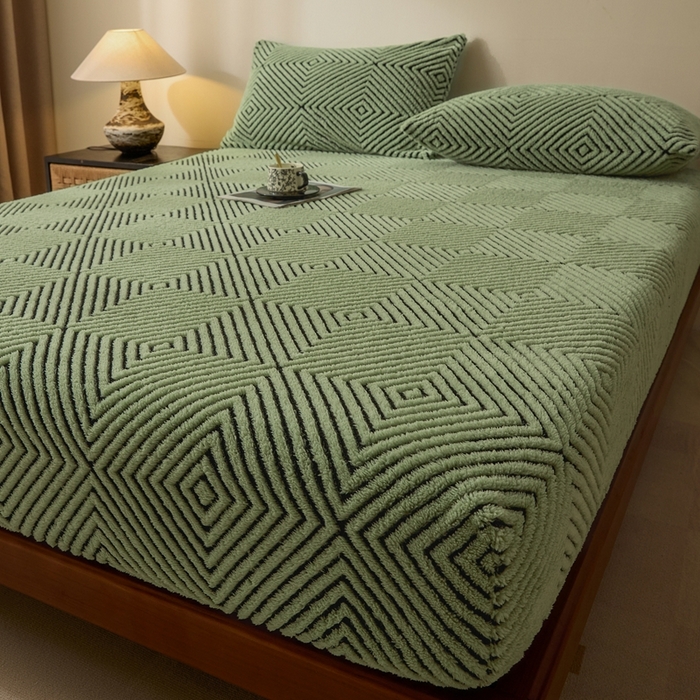 91家纺网 家纺一手货源 找家纺 欧邦 2025新款提花暖阳绒单床笠 青瓷绿