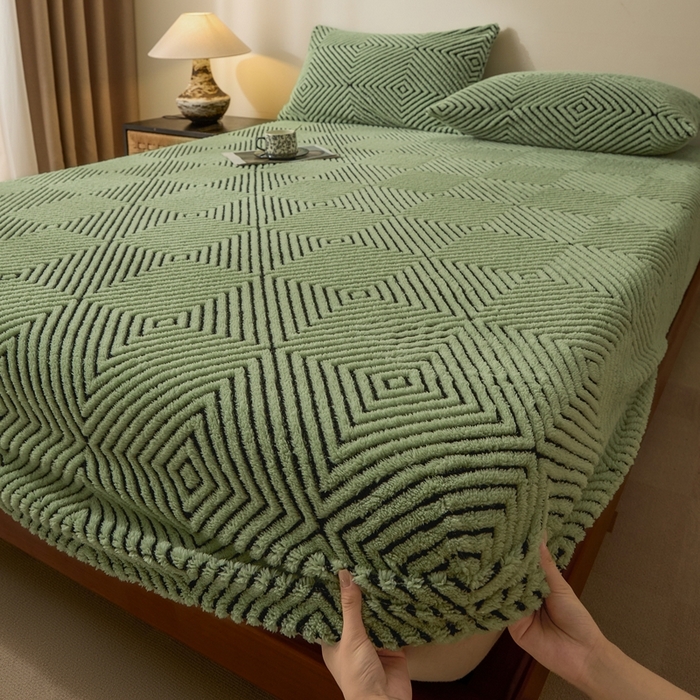 91家纺网 家纺一手货源 找家纺 欧邦 2025新款提花暖阳绒单床笠 青瓷绿