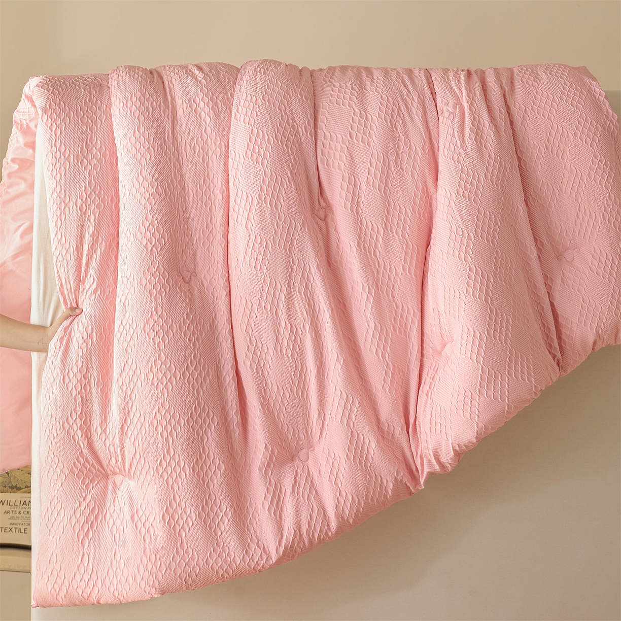 91家纺网 家纺一手货源 找家纺 （总）梵克保罗 2025新款提花羊毛春秋被冬被被子被芯跨境外贸