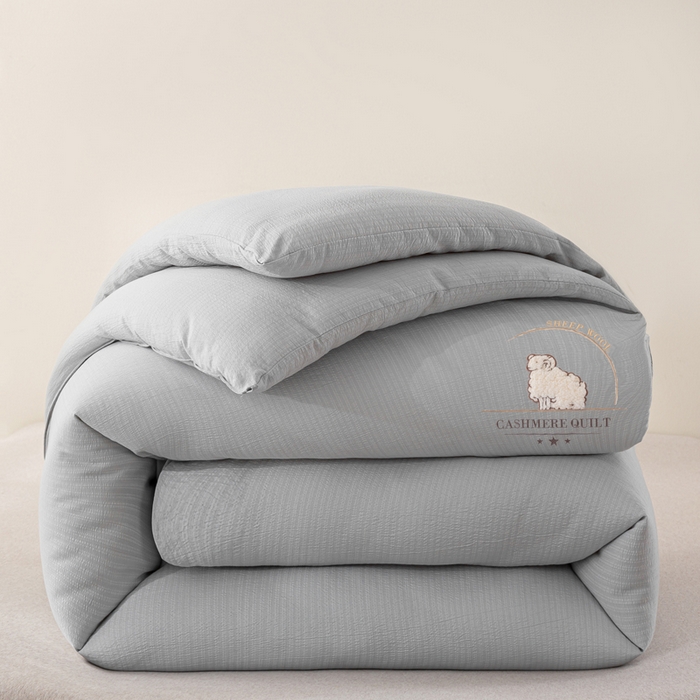 91家纺网 家纺一手货源 找家纺 （总）梵克保罗 2025新款冬日暖阳绣花羊毛秋冬被冬被跨境外贸