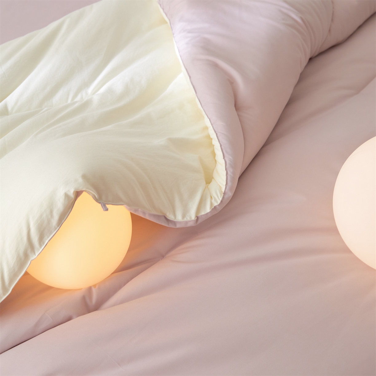 91家纺网 家纺一手货源 找家纺 头等舱 2025新款深睡 零压 软糯 净植力抗菌 防螨 防霉 低致敏 秋冬被（空镜图） 融雾紫