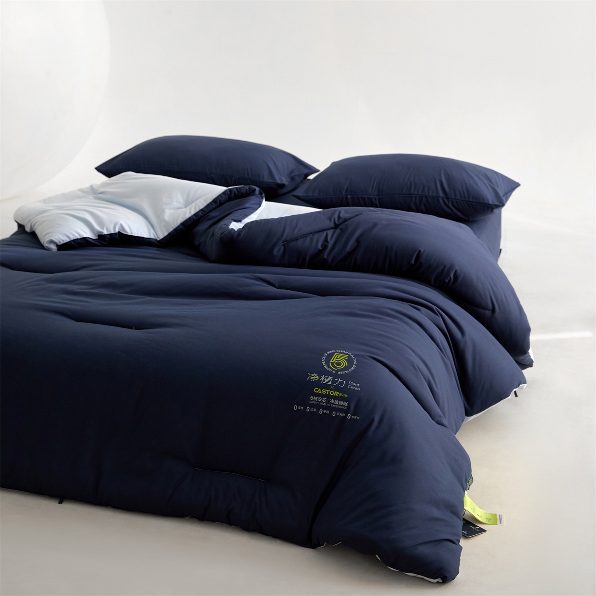 91家纺网 家纺一手货源 找家纺 头等舱 2025新款深睡 零压 软糯 净植力抗菌 防螨 防霉 低致敏 秋冬被（空镜图） 深睡蓝