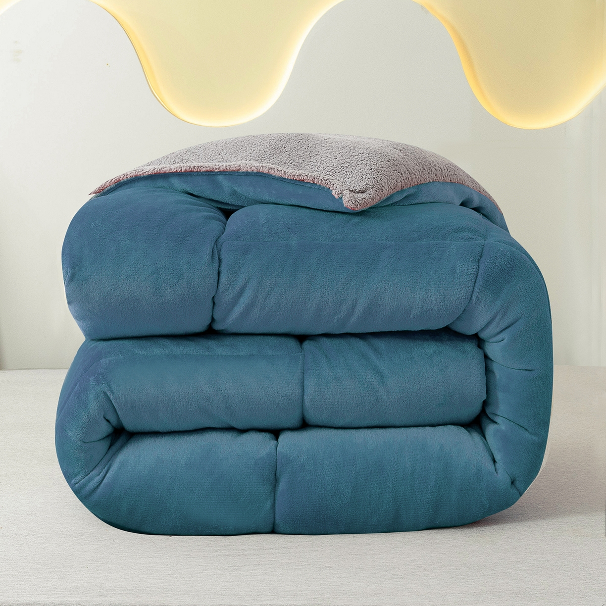 91家纺网 家纺一手货源 找家纺 （总）悦织湾家纺 2025暖绒冬季被子A面雪花绒牛奶绒塔芙绒B面羊羔绒加厚速暖2025新款跨境出口外贸电商热销款可定做