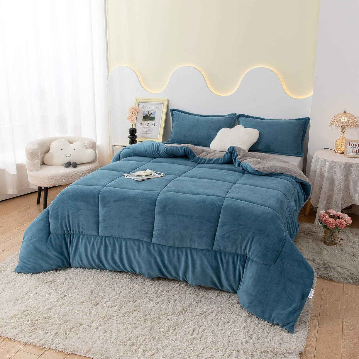 91家纺网 家纺一手货源 找家纺 （总）悦织湾家纺 2025暖绒冬季被子A面雪花绒牛奶绒塔芙绒B面羊羔绒加厚速暖2025新款跨境出口外贸电商热销款可定做