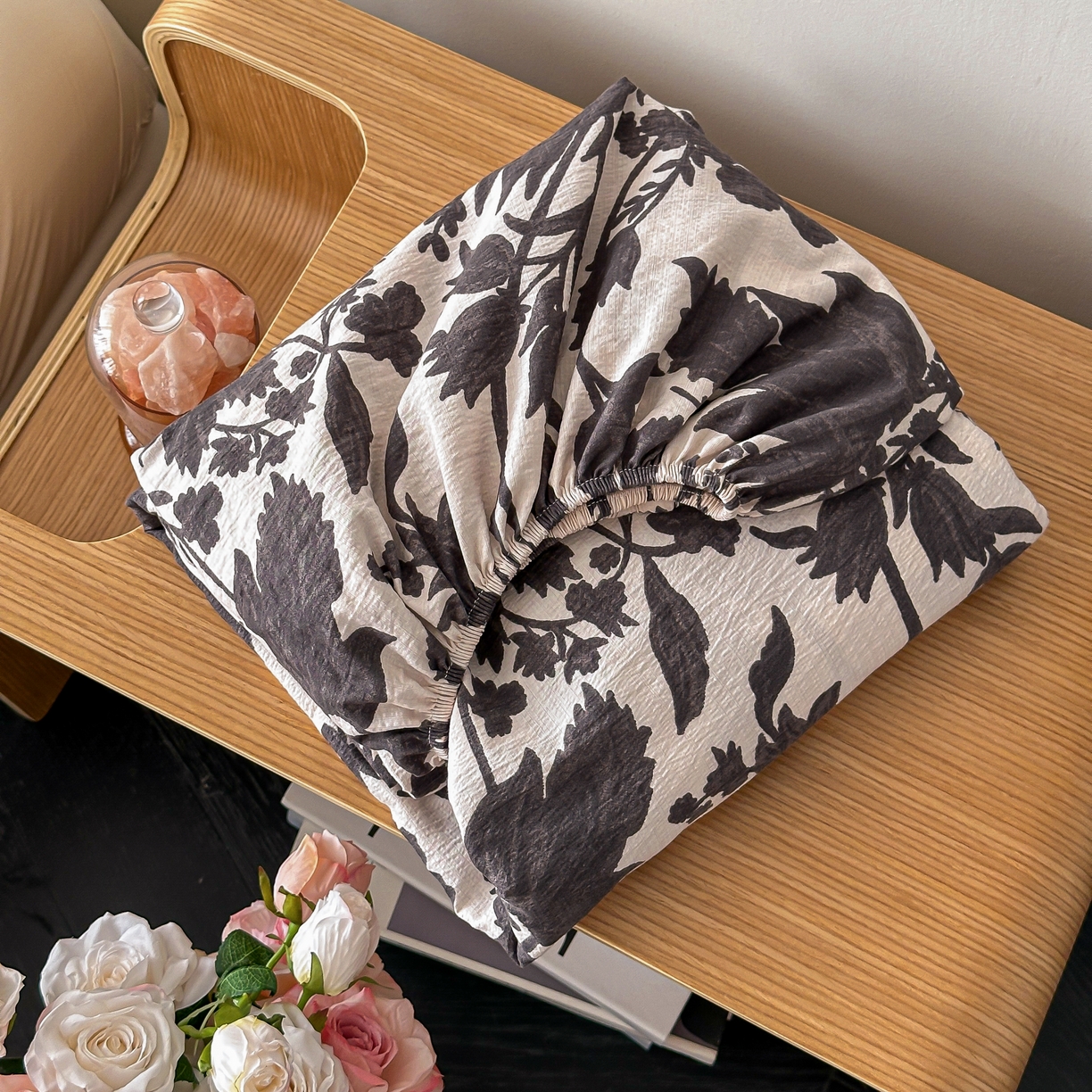 91家纺网 家纺一手货源 找家纺 梦嘉居 2025新款加厚亚麻皱皱纱床笠单床笠枕套床笠单品 扶桑花