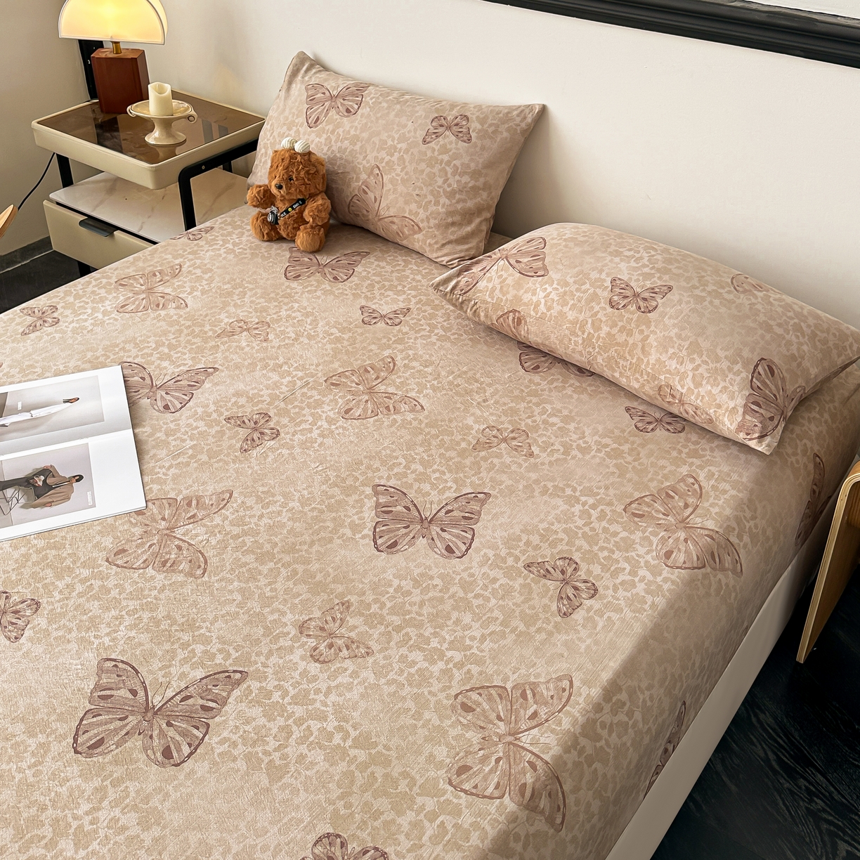 91家纺网 家纺一手货源 找家纺 梦嘉居 2025新款加厚亚麻皱皱纱床笠单床笠枕套床笠单品 蝶恋花