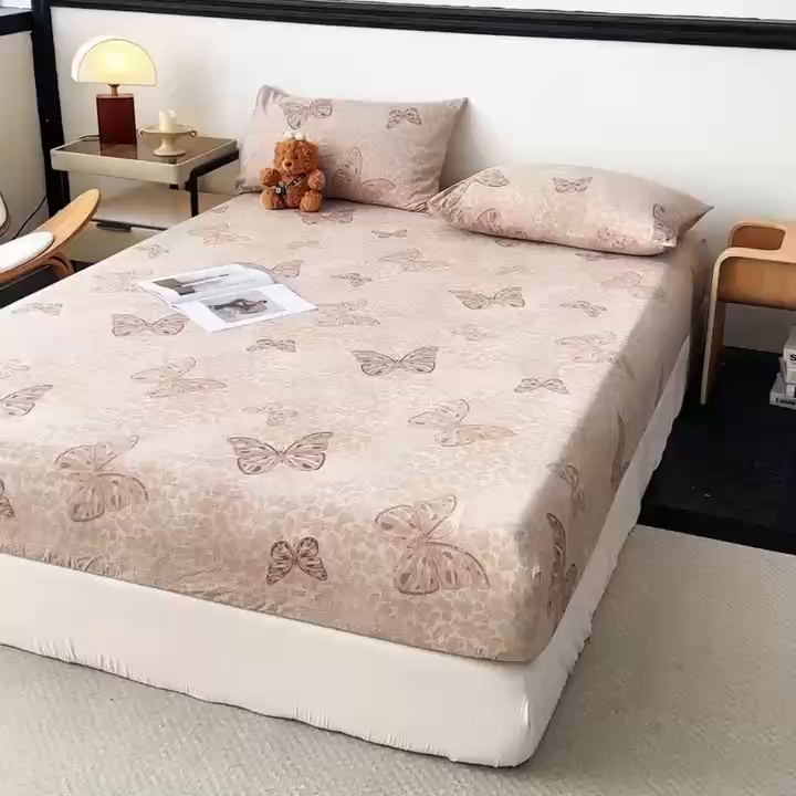 91家纺网 家纺一手货源 找家纺 梦嘉居 2025新款加厚亚麻皱皱纱床笠单床笠枕套床笠单品 蝶恋花