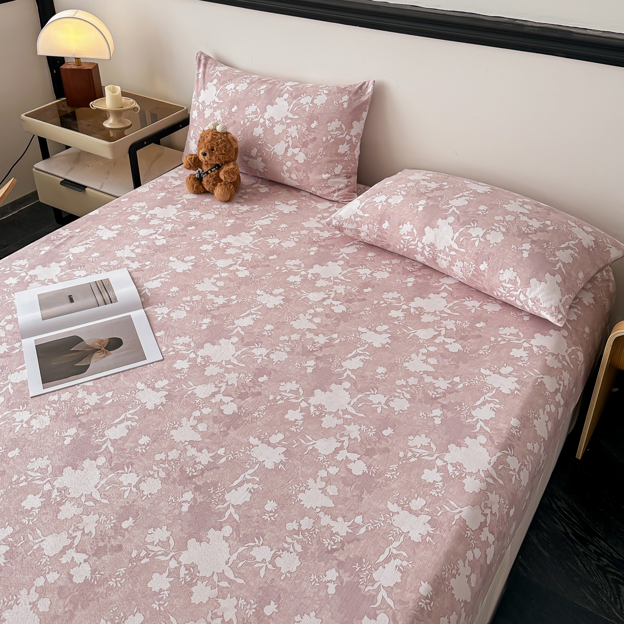 91家纺网 家纺一手货源 找家纺 梦嘉居 2025新款加厚亚麻皱皱纱床笠单床笠枕套床笠单品 风铃草