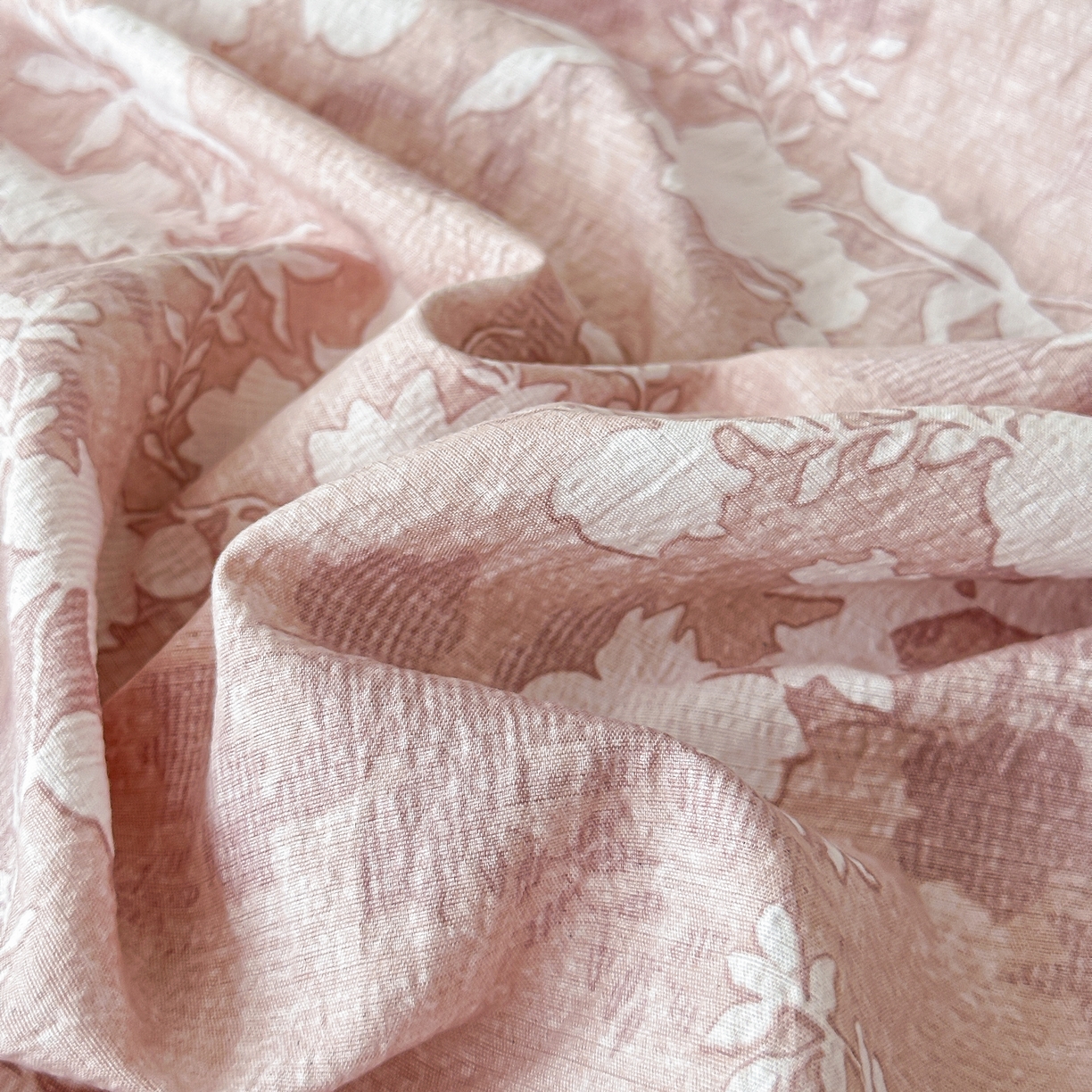 91家纺网 家纺一手货源 找家纺 梦嘉居 2025新款加厚亚麻皱皱纱床笠单床笠枕套床笠单品 风铃草