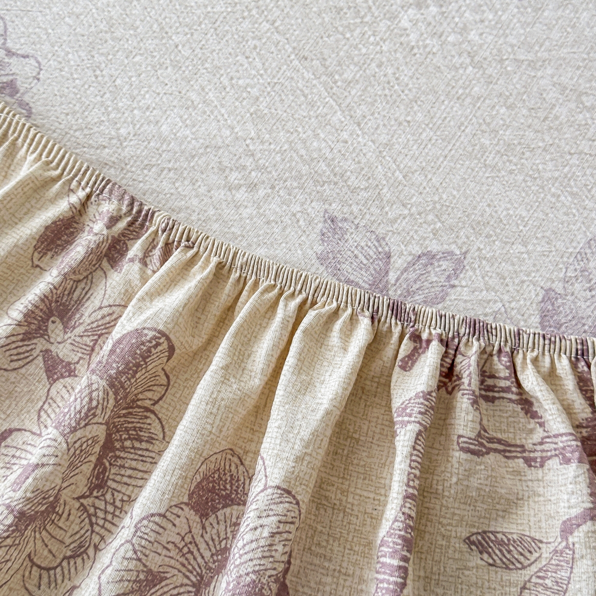 91家纺网 家纺一手货源 找家纺 梦嘉居 2025新款加厚亚麻皱皱纱床笠单床笠枕套床笠单品 花之语