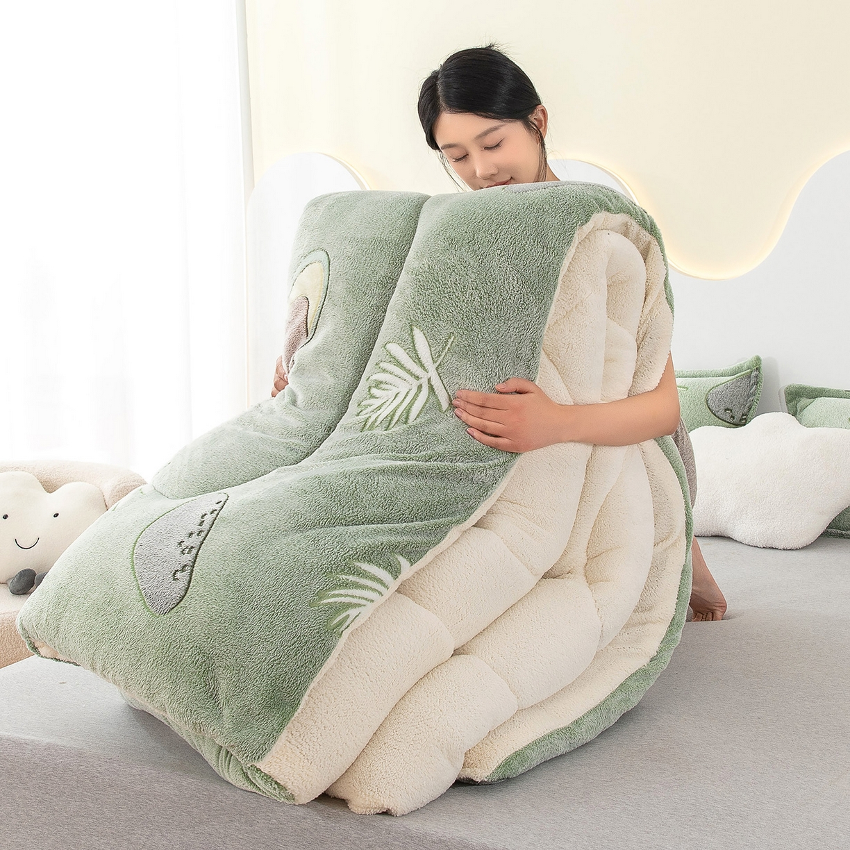 91家纺网 家纺一手货源 找家纺 （总）悦织湾家纺 2025暖绒冬季被子A面雪花绒牛奶绒塔芙绒B面羊羔绒加厚速暖2025新款跨境出口外贸电商热销款可定做