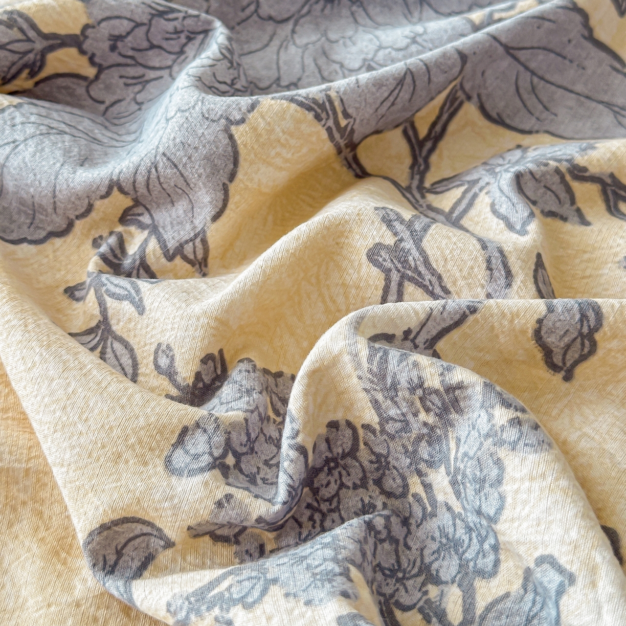 91家纺网 家纺一手货源 找家纺 梦嘉居 2025新款加厚亚麻皱皱纱床笠单床笠枕套床笠单品 兰亭序