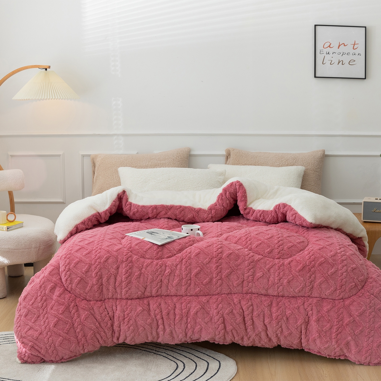 91家纺网 家纺一手货源 找家纺 悦织湾家纺 2025暖绒冬季被子A面雪花绒牛奶绒塔芙绒B面羊羔绒加厚速暖2025新款跨境出口外贸电商热销款可定做 塔芙绒被子豆沙粉