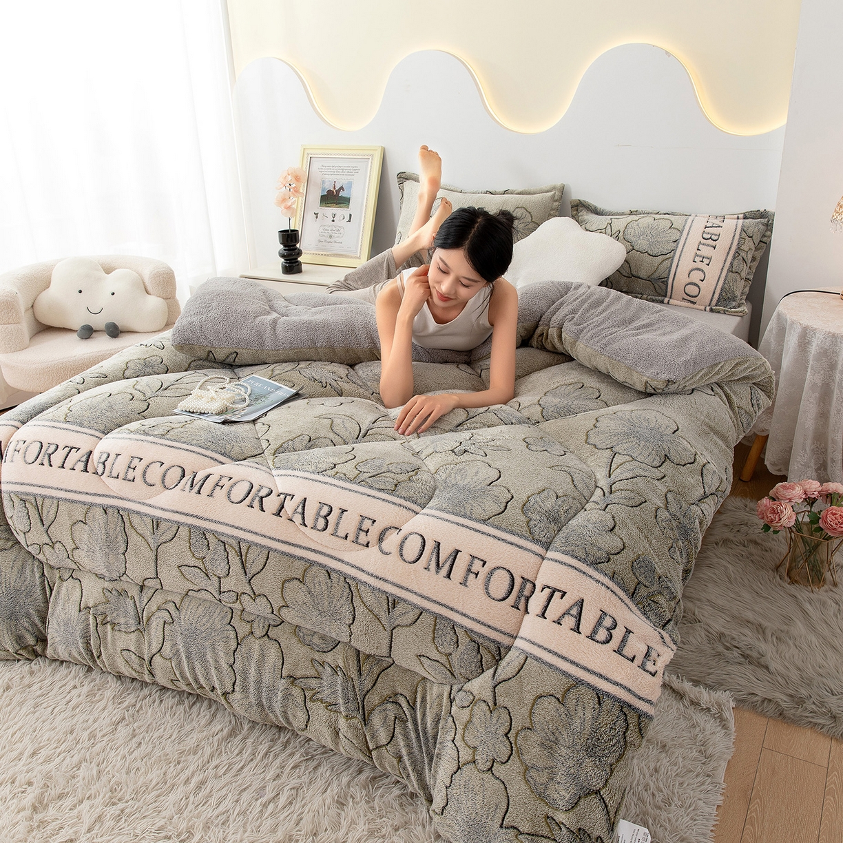 91家纺网 家纺一手货源 找家纺 悦织湾家纺 2025暖绒冬季被子A面雪花绒牛奶绒塔芙绒B面羊羔绒加厚速暖2025新款跨境出口外贸电商热销款可定做 雪花绒被子绿茶情话