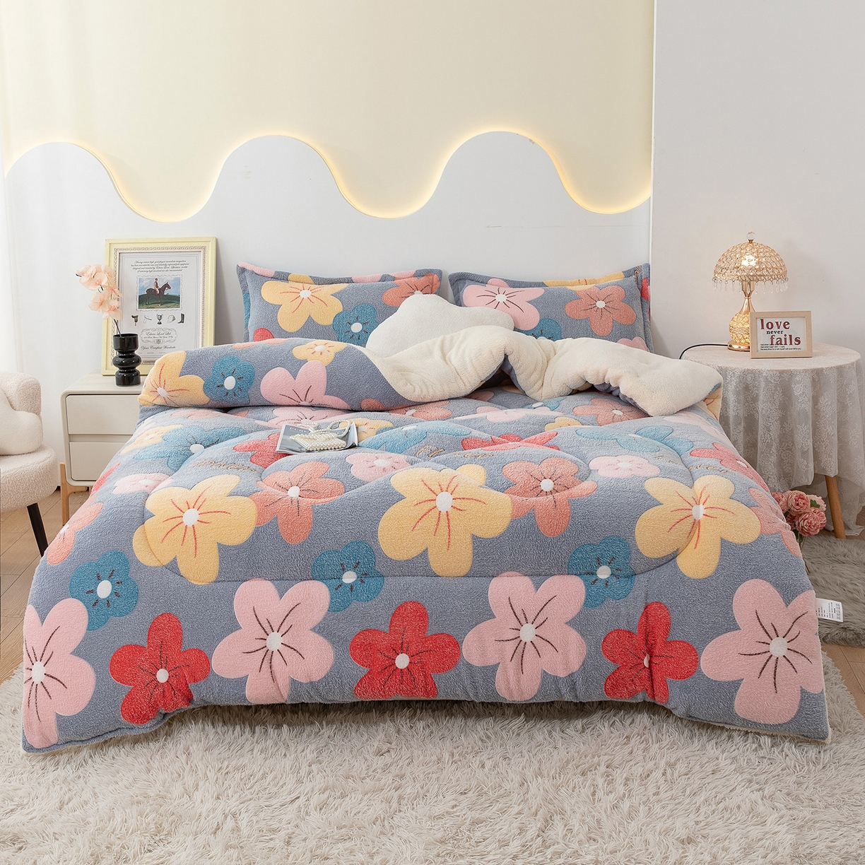 91家纺网 家纺一手货源 找家纺 悦织湾家纺 2025暖绒冬季被子A面雪花绒牛奶绒塔芙绒B面羊羔绒加厚速暖2025新款跨境出口外贸电商热销款可定做 雪花绒妙笔生花