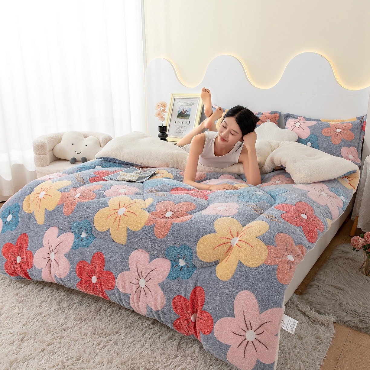 91家纺网 家纺一手货源 找家纺 悦织湾家纺 2025暖绒冬季被子A面雪花绒牛奶绒塔芙绒B面羊羔绒加厚速暖2025新款跨境出口外贸电商热销款可定做 雪花绒妙笔生花