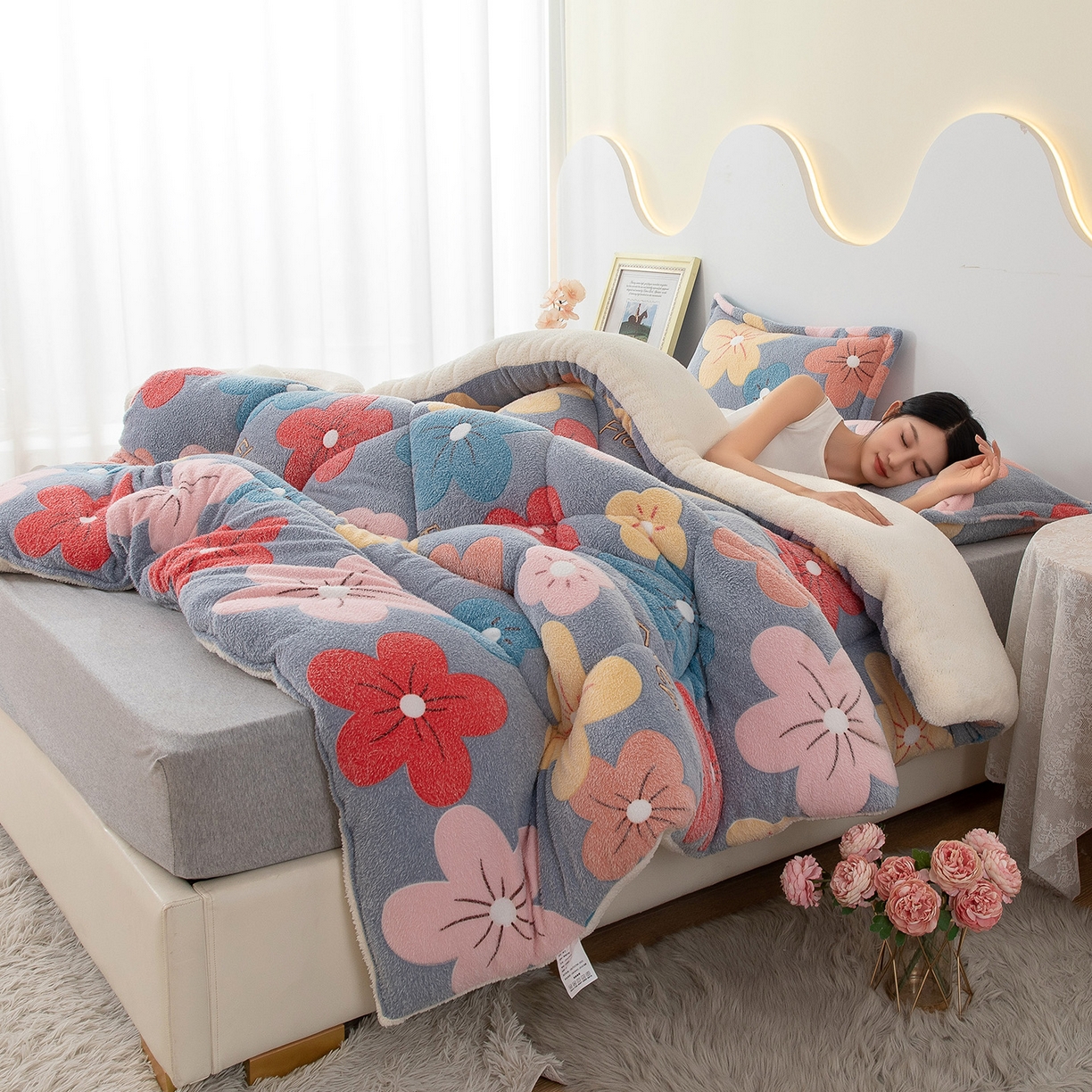 91家纺网 家纺一手货源 找家纺 悦织湾家纺 2025暖绒冬季被子A面雪花绒牛奶绒塔芙绒B面羊羔绒加厚速暖2025新款跨境出口外贸电商热销款可定做 雪花绒妙笔生花