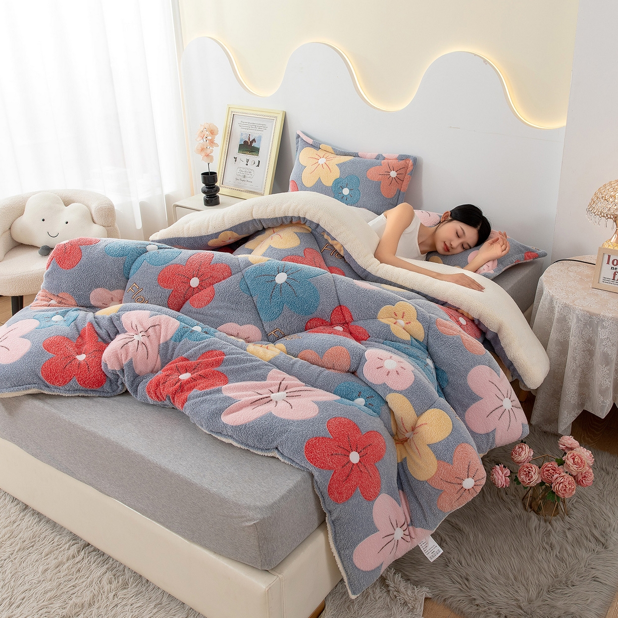 91家纺网 家纺一手货源 找家纺 悦织湾家纺 2025暖绒冬季被子A面雪花绒牛奶绒塔芙绒B面羊羔绒加厚速暖2025新款跨境出口外贸电商热销款可定做 雪花绒妙笔生花