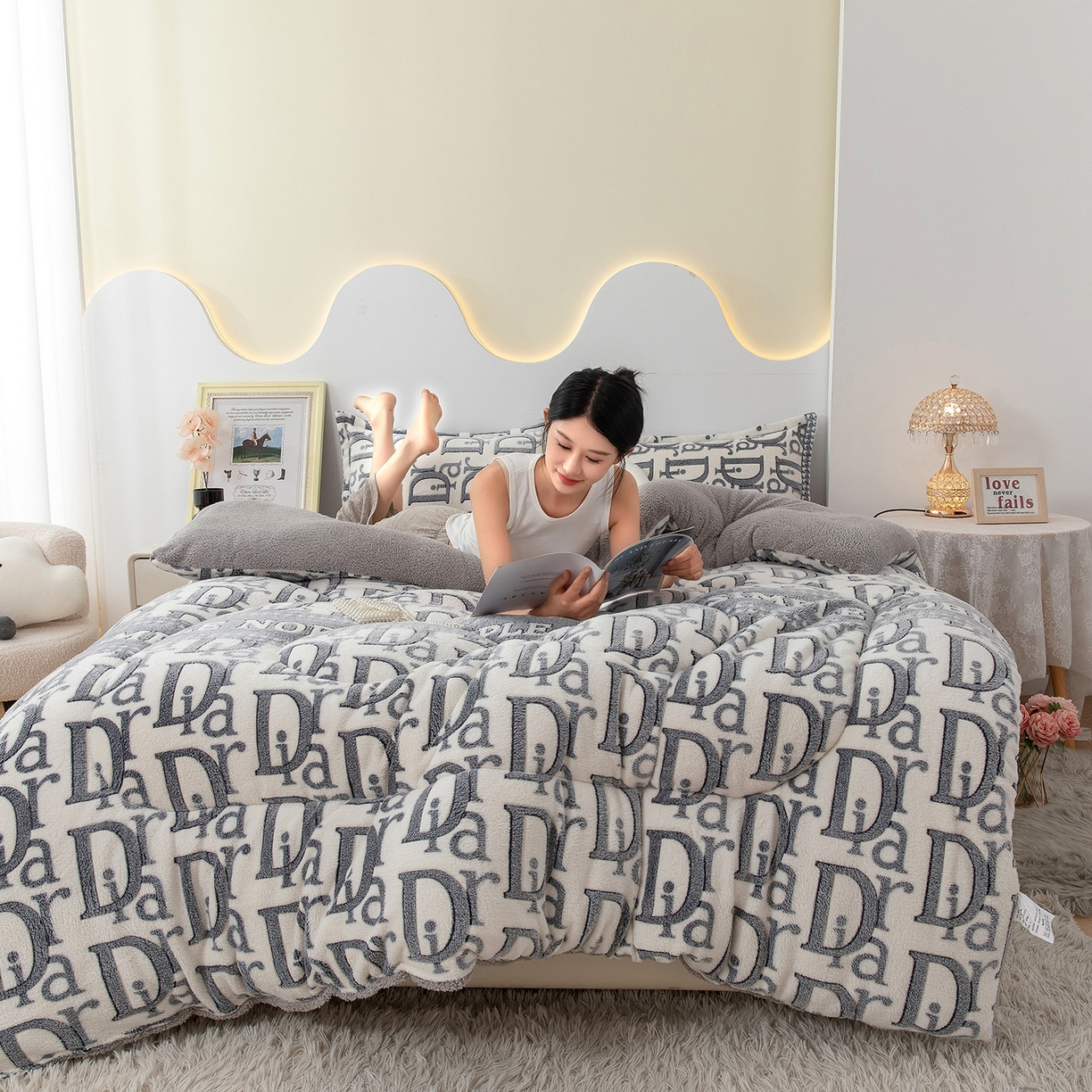 91家纺网 家纺一手货源 找家纺 悦织湾家纺 2025暖绒冬季被子A面雪花绒牛奶绒塔芙绒B面羊羔绒加厚速暖2025新款跨境出口外贸电商热销款可定做 雪花绒用心的爱