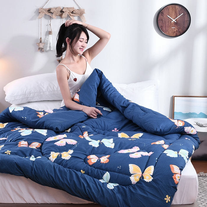 91家纺网 家纺一手货源 找家纺 悦织湾家纺 2025仿棉印花纯色学生被春秋被冬被四季通用被子被芯量多价优整年不断货 蝴蝶飞飞