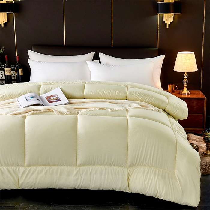 91家纺网 家纺一手货源 找家纺 悦织湾家纺 2025仿棉印花纯色学生被春秋被冬被四季通用被子被芯量多价优整年不断货 米黄