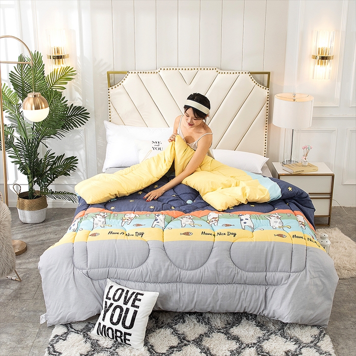 91家纺网 家纺一手货源 找家纺 悦织湾家纺 2025仿棉印花纯色学生被春秋被冬被四季通用被子被芯量多价优整年不断货 喵星人