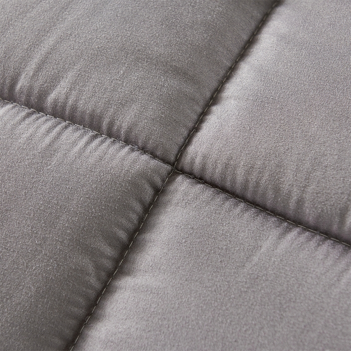 91家纺网 家纺一手货源 找家纺 悦织湾家纺 2025仿棉印花纯色学生被春秋被冬被四季通用被子被芯量多价优整年不断货 深灰