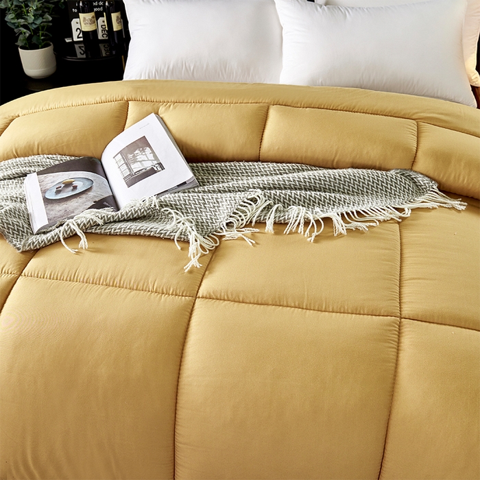 91家纺网 家纺一手货源 找家纺 悦织湾家纺 2025仿棉印花纯色学生被春秋被冬被四季通用被子被芯量多价优整年不断货 驼色