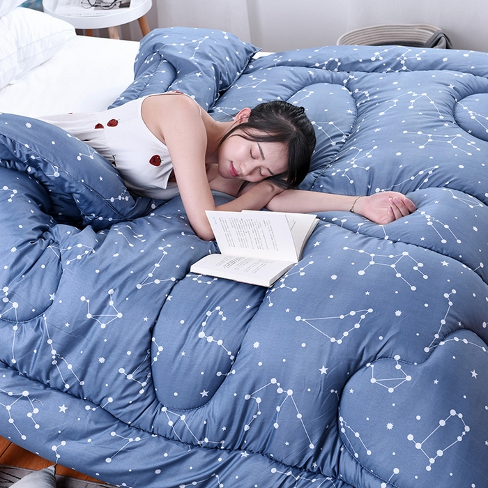 91家纺网 家纺一手货源 找家纺 悦织湾家纺 2025仿棉印花纯色学生被春秋被冬被四季通用被子被芯量多价优整年不断货 星座恋人