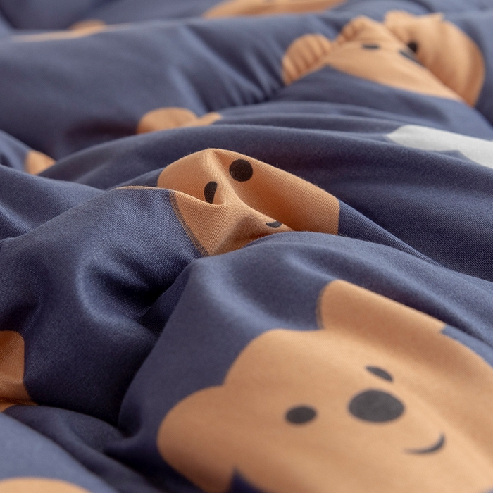 91家纺网 家纺一手货源 找家纺 悦织湾家纺 2025仿棉印花纯色学生被春秋被冬被四季通用被子被芯量多价优整年不断货 熊头