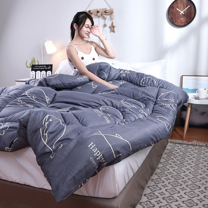 91家纺网 家纺一手货源 找家纺 悦织湾家纺 2025仿棉印花纯色学生被春秋被冬被四季通用被子被芯量多价优整年不断货 鱼