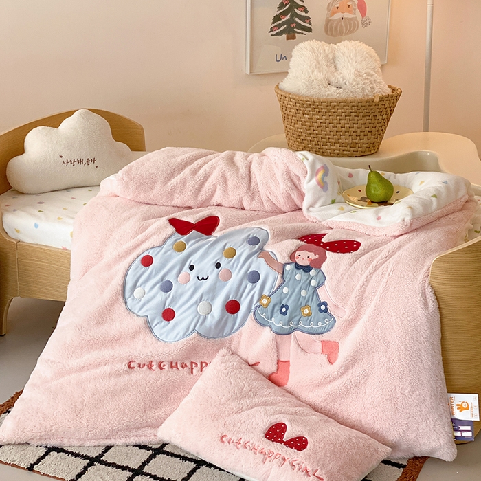 91家纺网 家纺一手货源 找家纺 宝贝优选 2025新款A类保暖幼儿园儿童绒套件（绵羊绒+牛奶绒） 巧悦女孩