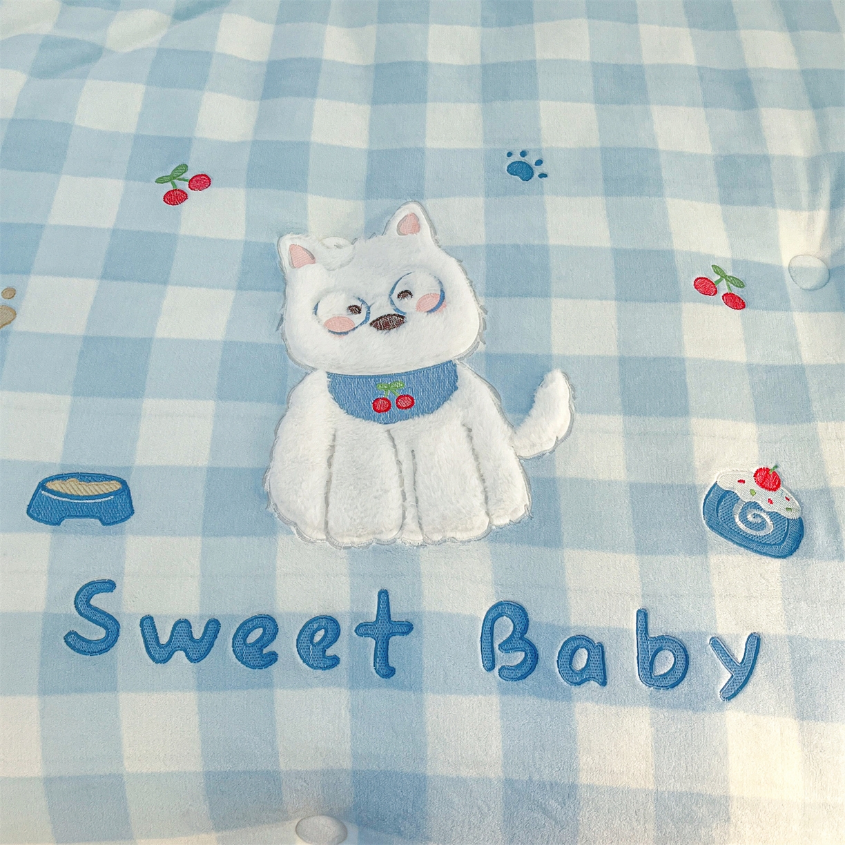 91家纺网 家纺一手货源 找家纺 （总）换种生活 2025新款A类牛奶绒贴布绣冬被被子被芯