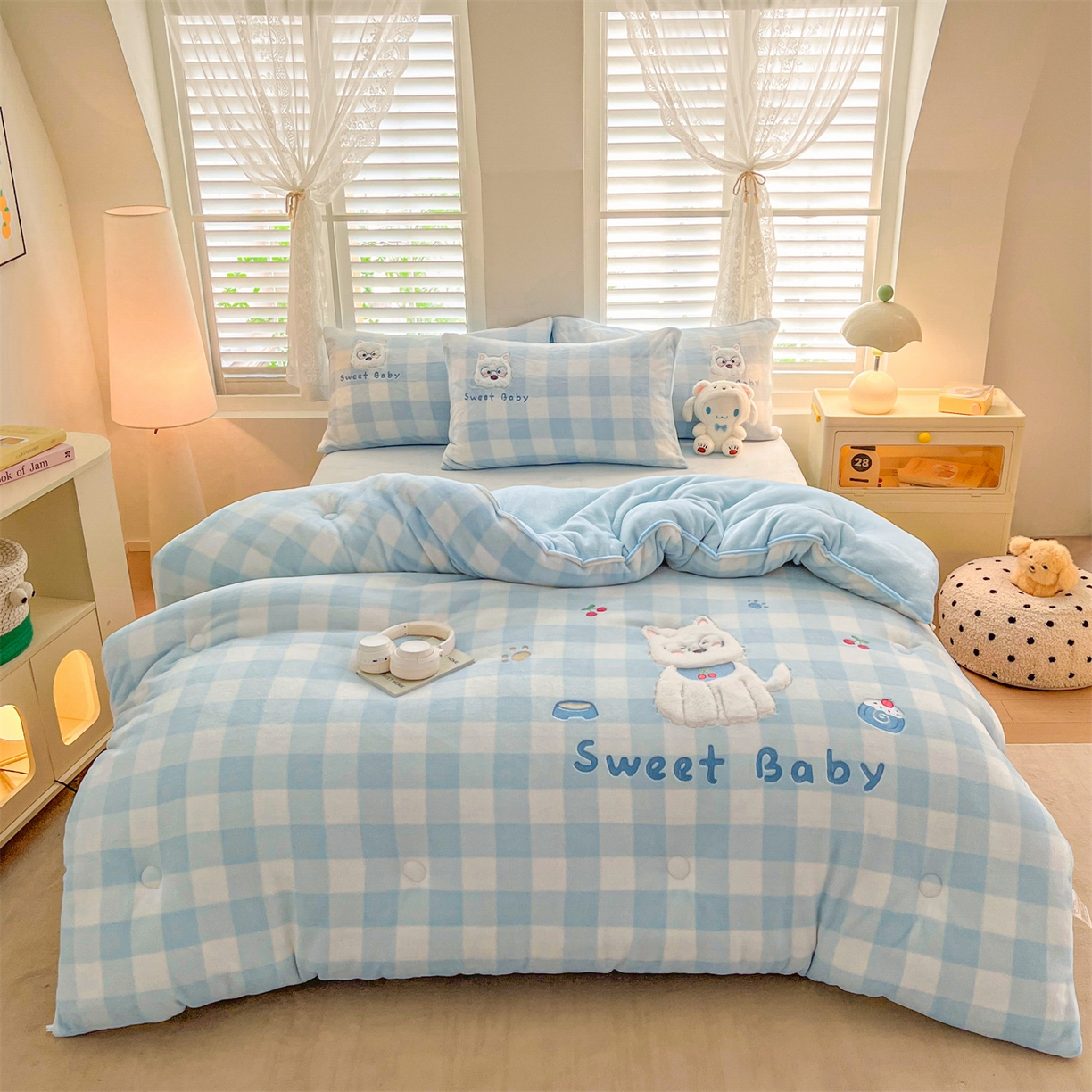 91家纺网 家纺一手货源 找家纺 （总）换种生活 2025新款A类牛奶绒贴布绣冬被被子被芯