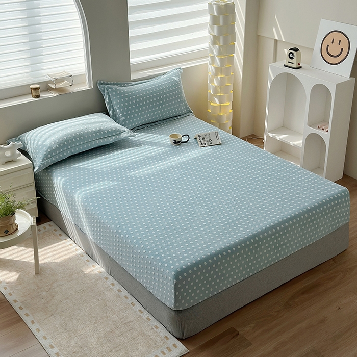 91家纺网 家纺一手货源 找家纺 寝柔家纺 2025新款冬季INS简约清新加厚牛奶雕花绒圆点波点单床笠 波点-繁星蓝