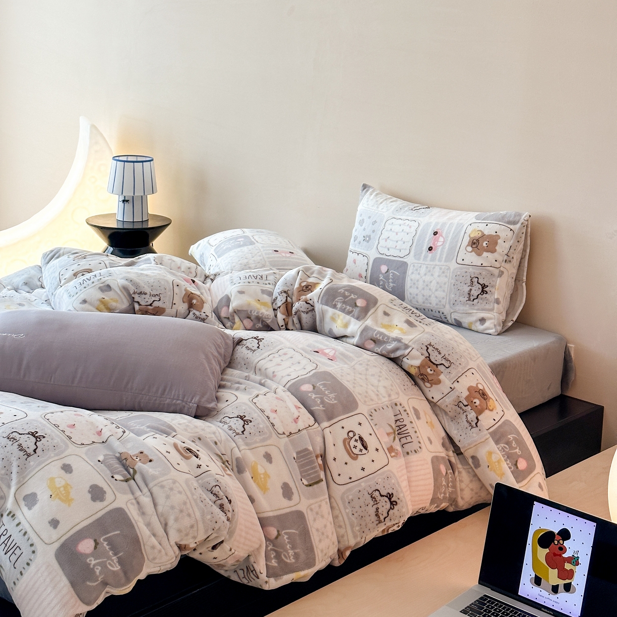 91家纺网 家纺一手货源 找家纺 （总）时光里 2025新款230克全消光印花10色专版花型四件套