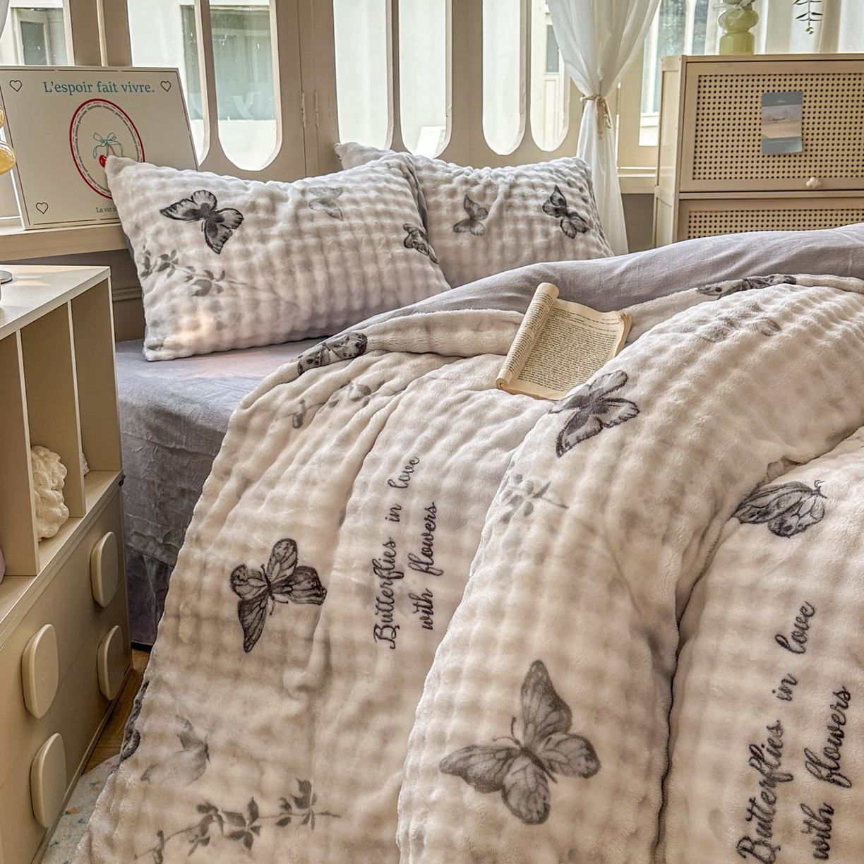 91家纺网 家纺一手货源 找家纺 （总）思诺羽床笠 2025新款泡泡牛奶绒四件套系列