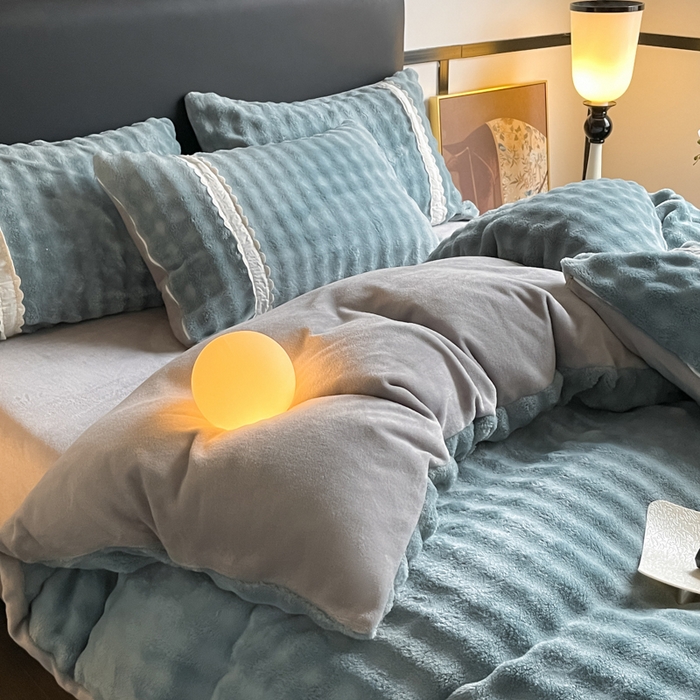 91家纺网 家纺一手货源 找家纺 云玲时尚 2025新款高克重泡泡牛奶绒单被套-泡芙 泡芙-蓝灰