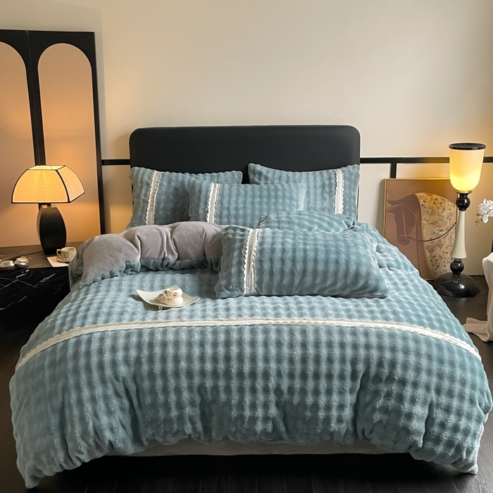 91家纺网 家纺一手货源 找家纺 云玲时尚 2025新款高克重泡泡牛奶绒单被套-泡芙 泡芙-蓝灰