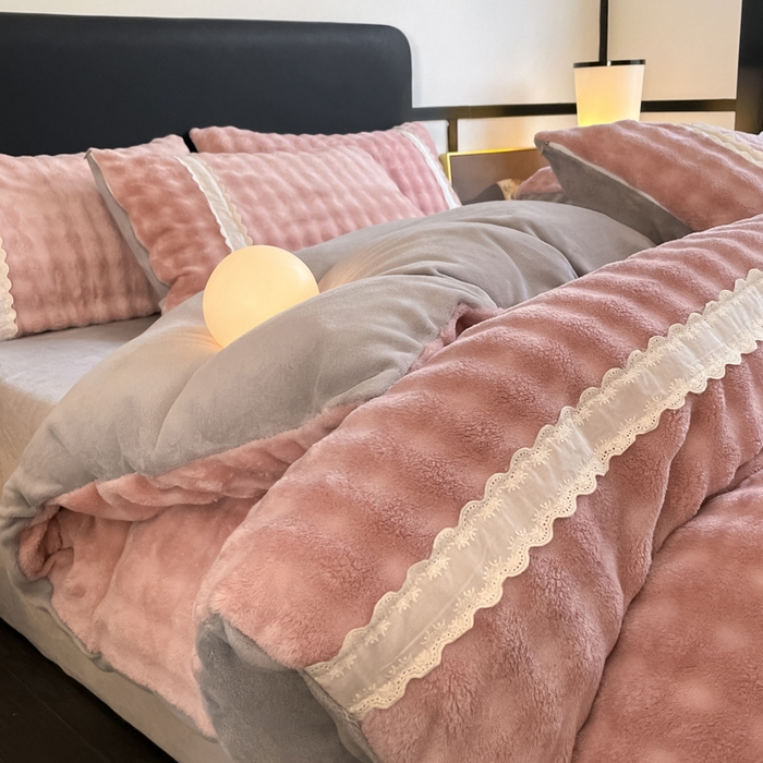 91家纺网 家纺一手货源 找家纺 （总）云玲时尚 2025新款高克重泡泡牛奶绒单被套-泡芙