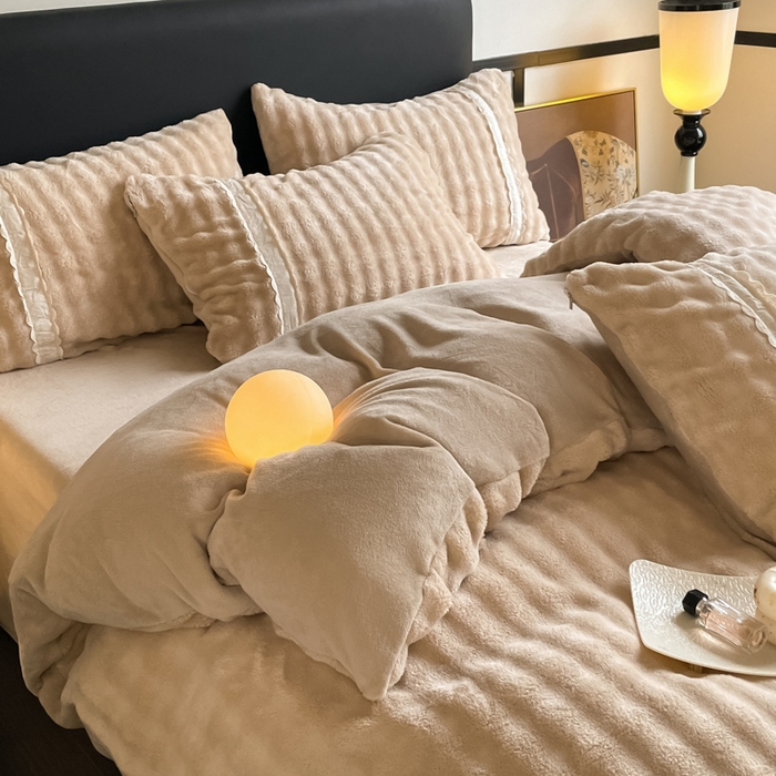 91家纺网 家纺一手货源 找家纺 云玲时尚 2025新款高克重泡泡牛奶绒单被套-泡芙 泡芙-卡其